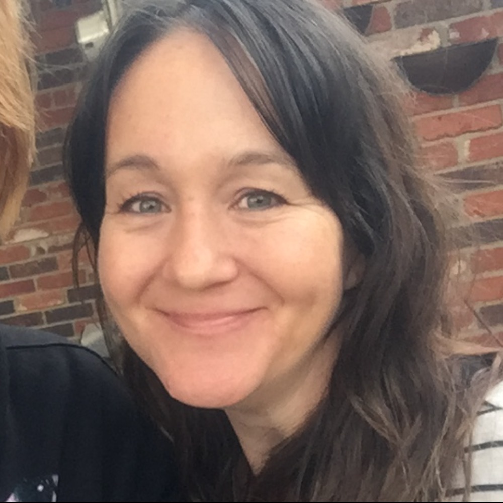 Meet your Posher, Angela